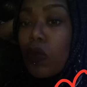 Meet your Posher, Elecia